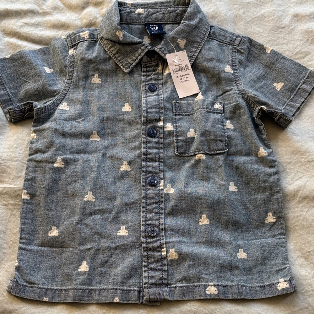 GAP Boys' Light Blue Button-Down Shirt .

Come from pet/ smoke free home